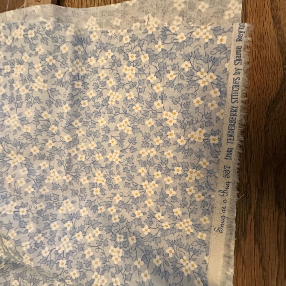Northcott Pocketful of Posies Floral Cotton Fabric Fat Quarter Bundle 6pc Set - Picture 9 of 12